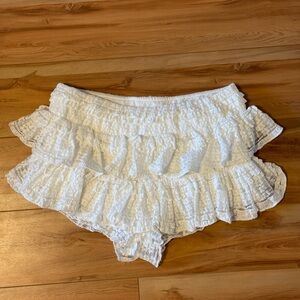 White Lace Ruffle Women Shorts